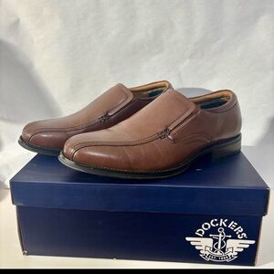 Dockers Men's Tan Leather Slip-On Loafers